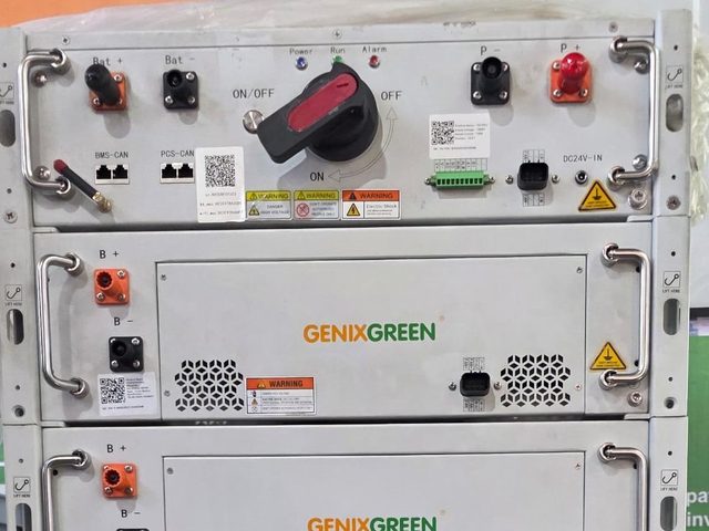 GenixGreen high-voltage battery rack with BMU